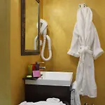 Ad Place Hotell 4*